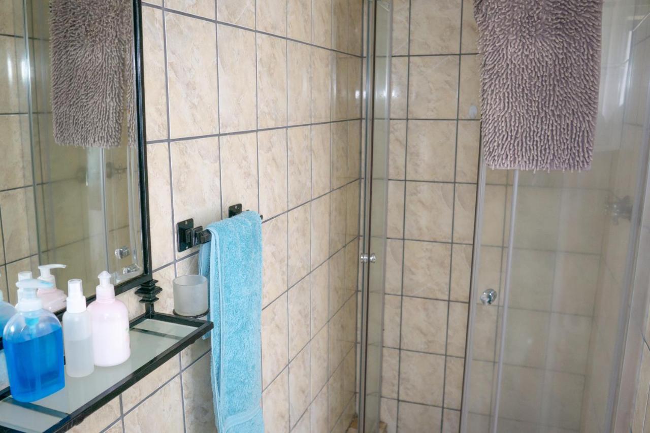 C-Mew Guest House Tofo Экстерьер фото